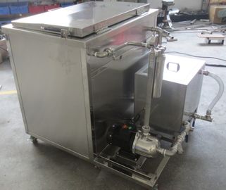 Tipo limpiador ultrasónico industrial de BLT de los portamaletas del transductor con el sistema de la filtración del aceite