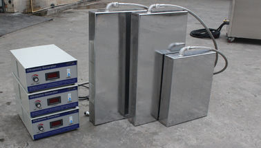 limpiador ultrasónico sumergible del acero inoxidable del transductor 40KHz para el condensador/el radiador/el refrigerador